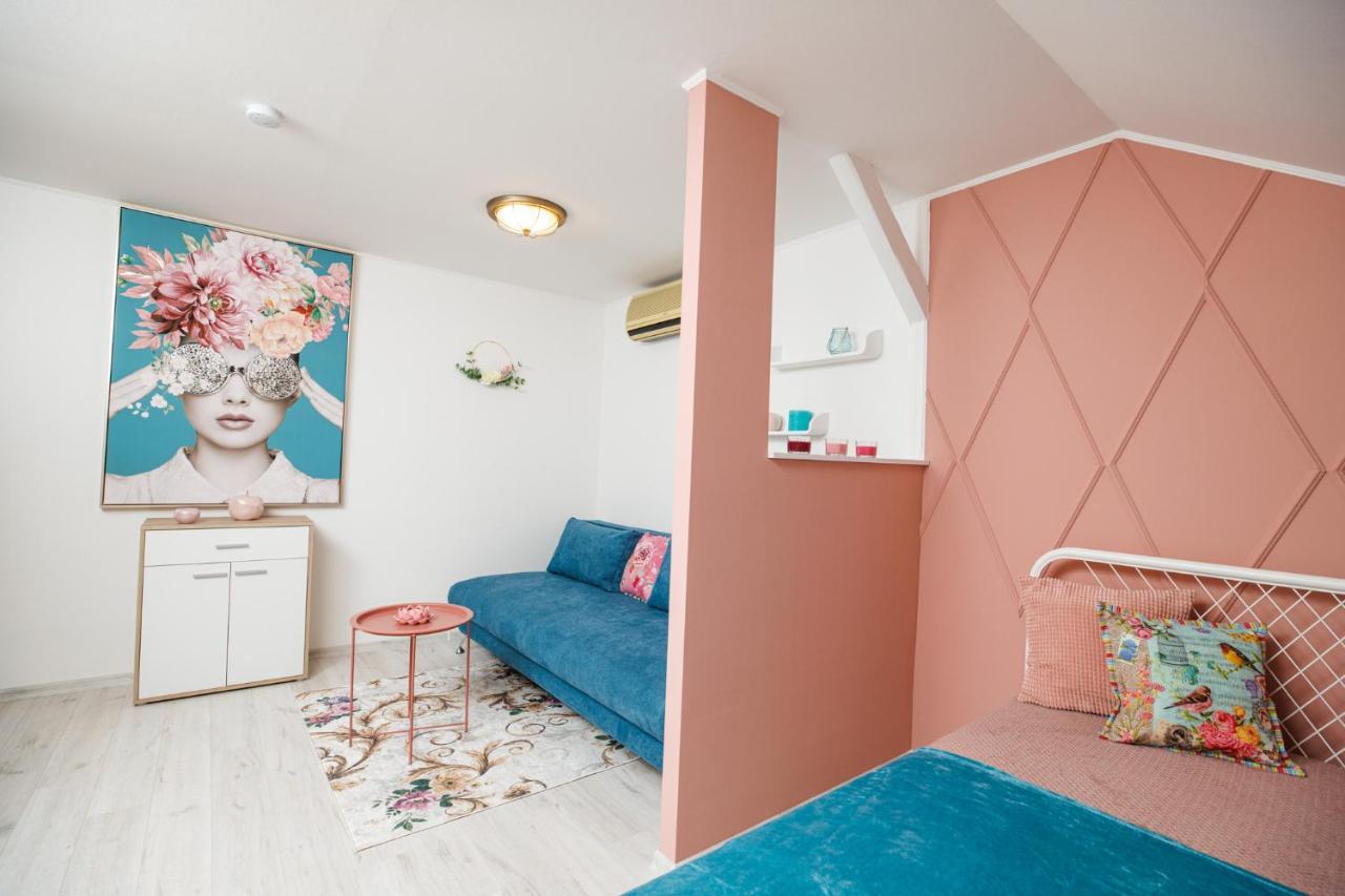 Apartamento Szeged szíve - Bécsi színek apartman Exterior foto