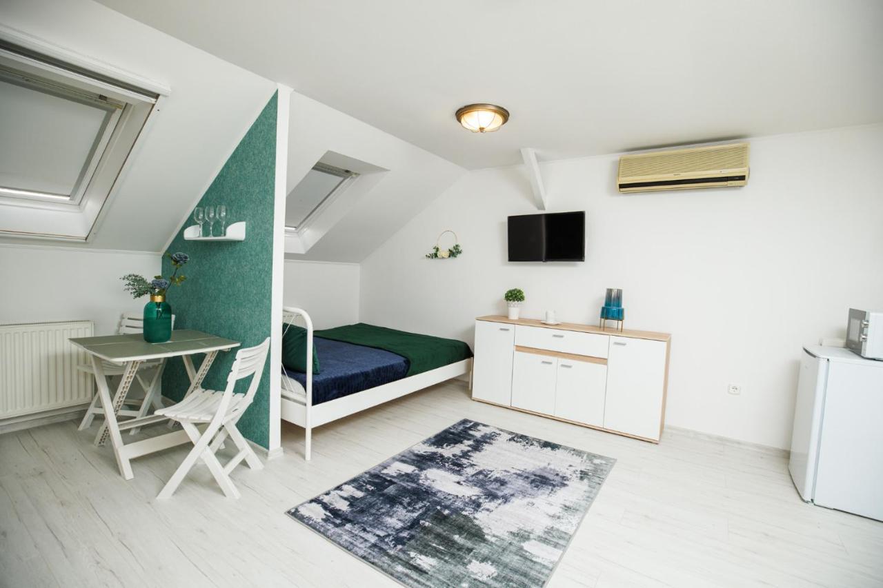 Apartamento Szeged szíve - Bécsi színek apartman Exterior foto